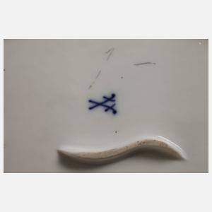 Meissen ovale Schale mit Insektenmalerei