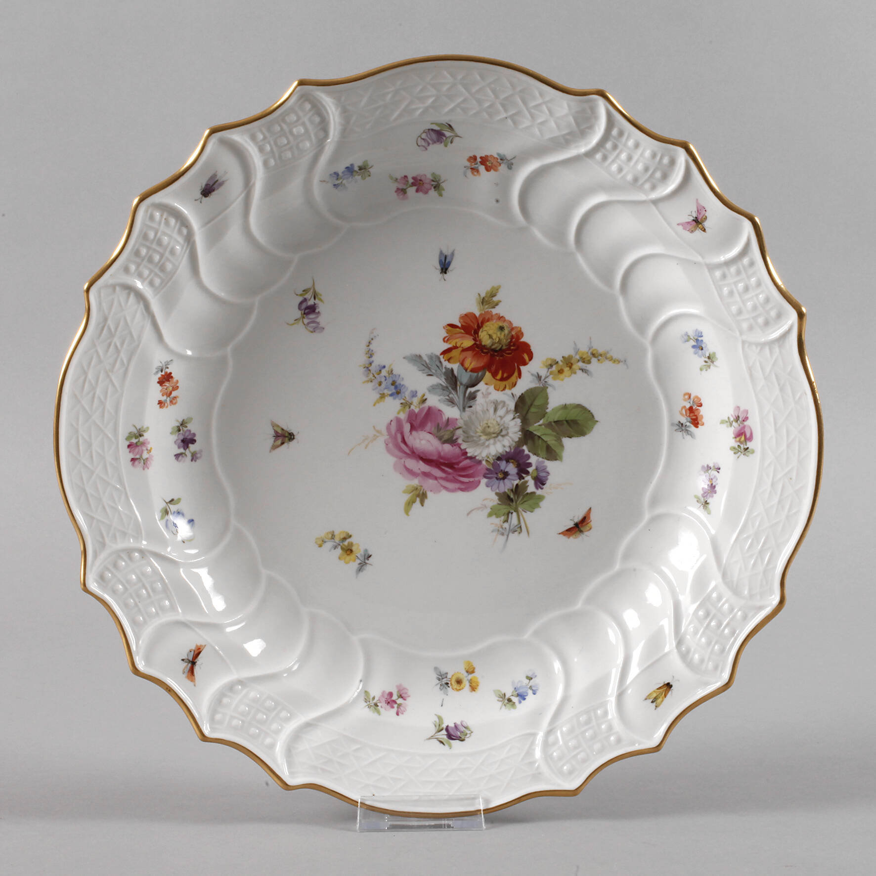 Meissen runde Vorlegeplatte mit Insektenmalerei