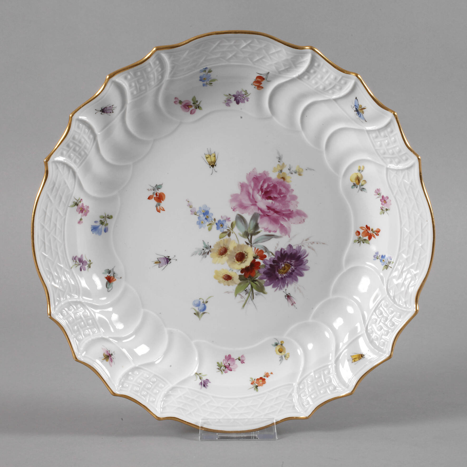 Meissen runde Vorlegeplatte mit Insektenmalerei