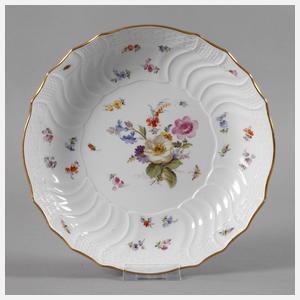 Meissen runde Schale mit Insektenmalerei