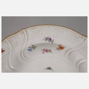 Meissen große Bratenplatte mit Insektenmalerei