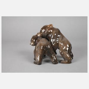 Rosenthal spielende Jungbären