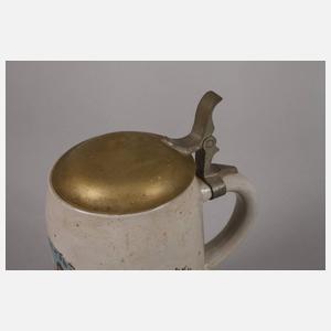 Werbeflasche und Jugendstilkrug