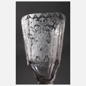 Dreieckiges barockes Pokalglas