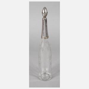 Schlanke Karaffe mit Silbermontur