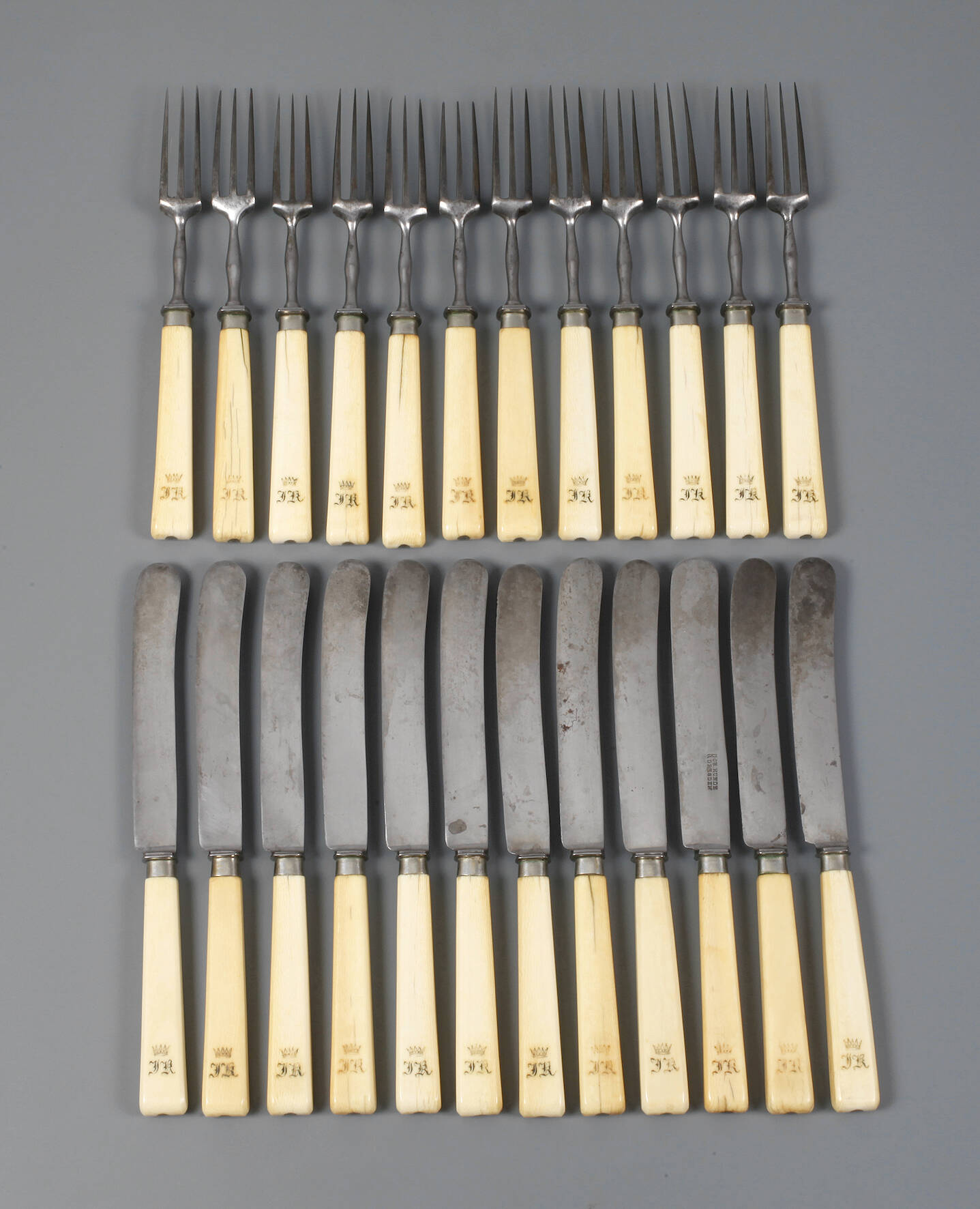 Speisebesteck aus Adelsbesitz