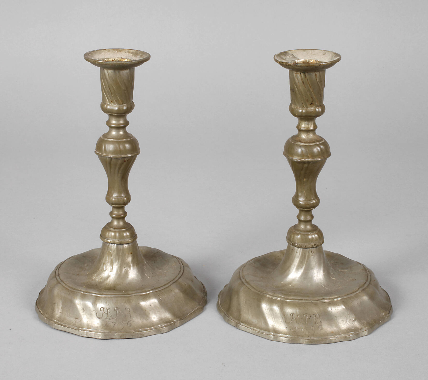 Paar barocke Kerzenleuchter