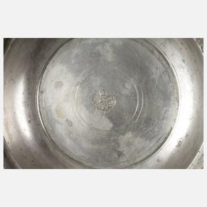 Zwei Walzenkrüge und eine "Egerländer Pitsche"