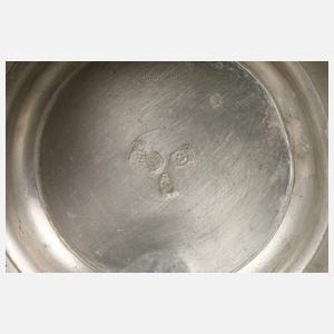 Zwei Walzenkrüge und eine "Egerländer Pitsche"