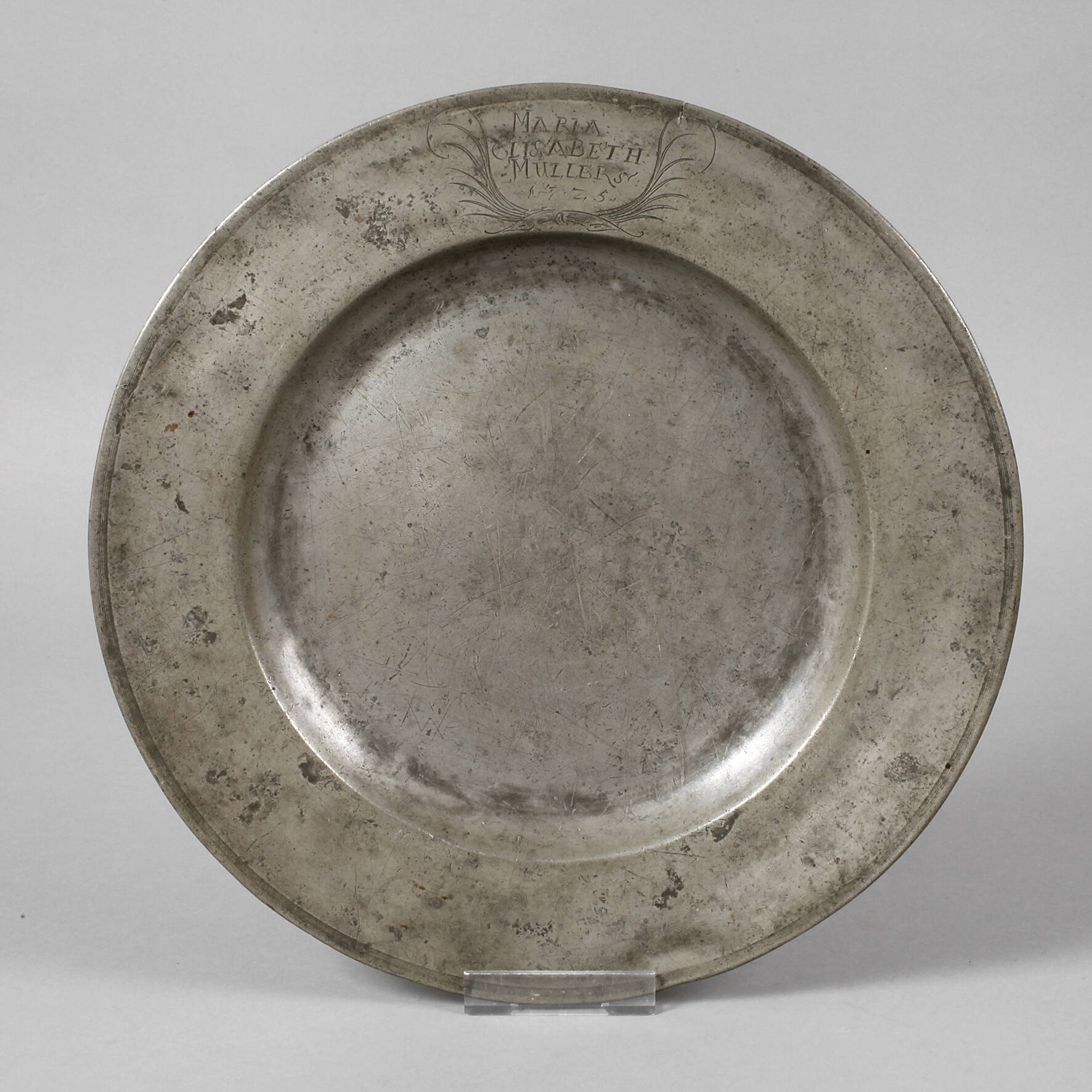 Große Zinnplatte 1725