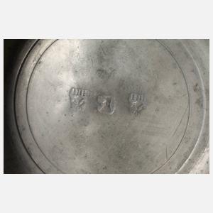 Drei Walzenkrüge Biedermeier Zinn