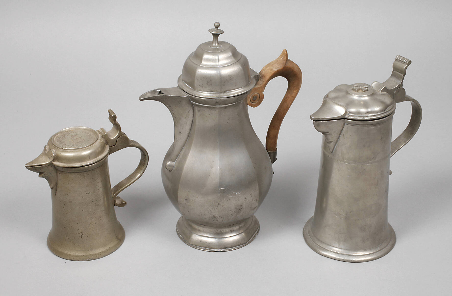 Drei Zinnkannen Biedermeier