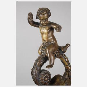 Übergroße Bronzevase Bacchanten