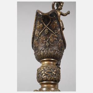 Übergroße Bronzevase Bacchanten