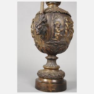 Übergroße Bronzevase Bacchanten