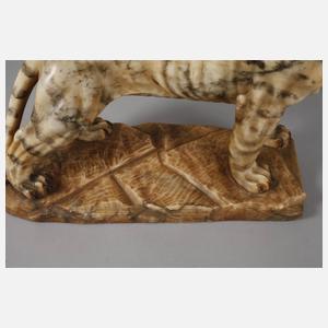 Großer brüllender Königstiger Alabaster