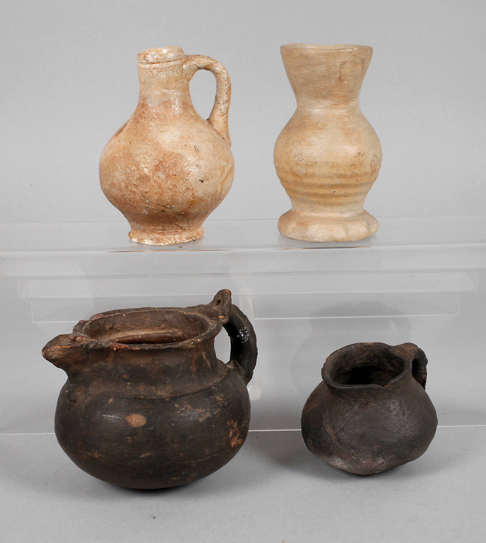 Vier Gefäße Spätmittelalter