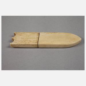 Feiner Nadelbehälter