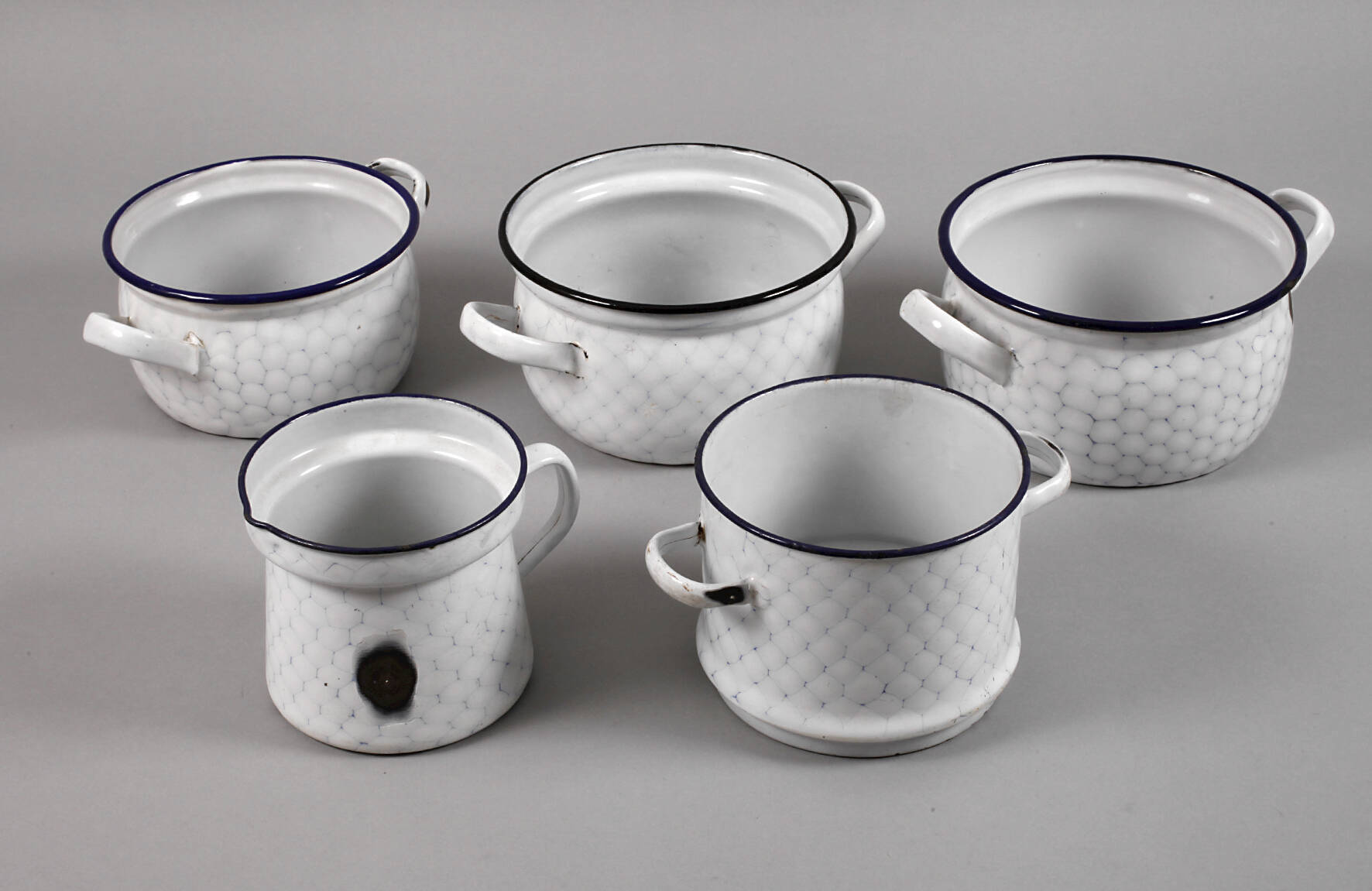 Konvolut Emailgeschirr