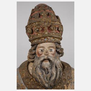 Große geschnitzte Heiligenplastik