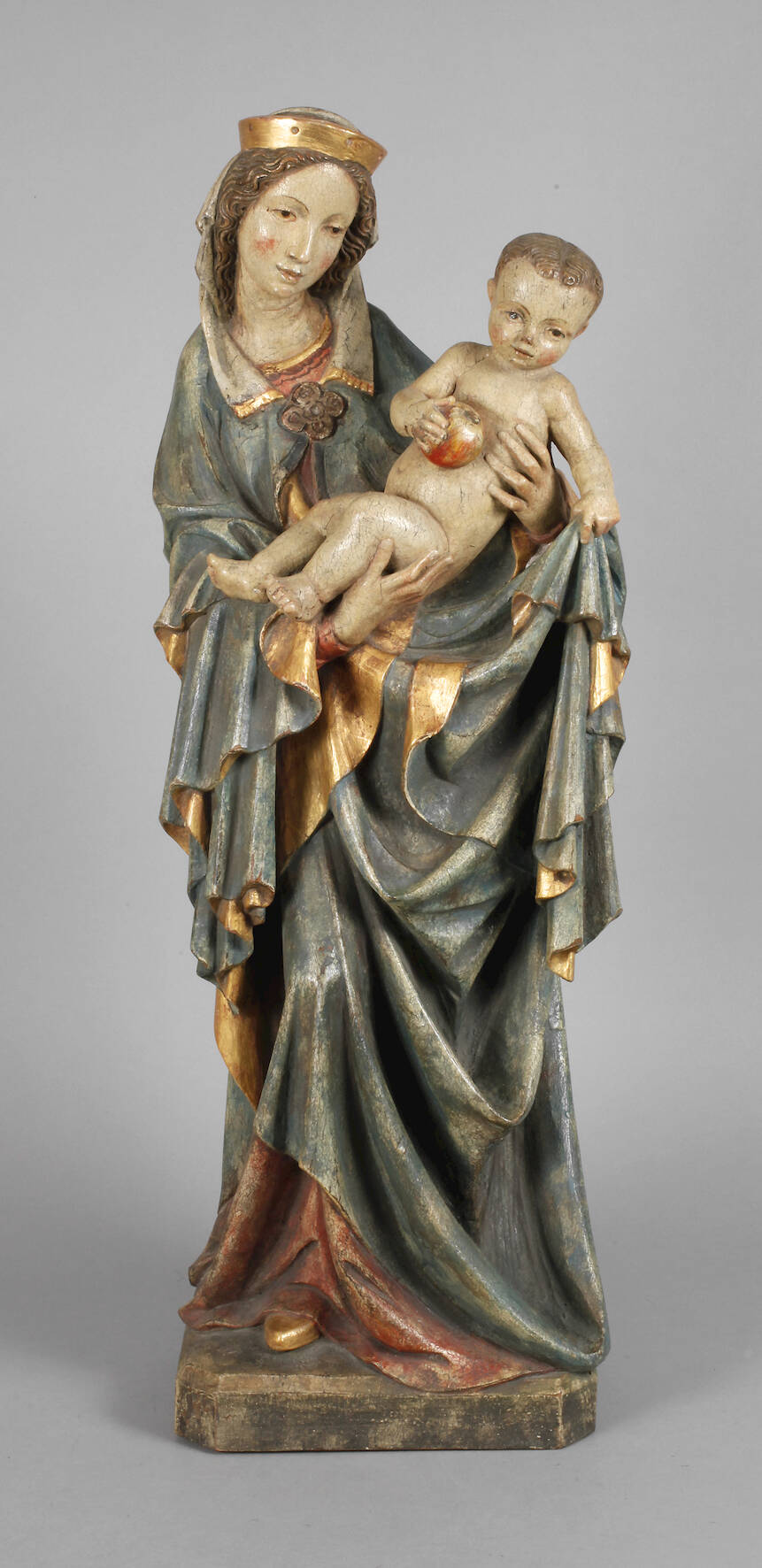 Geschnitzte Marienfigur