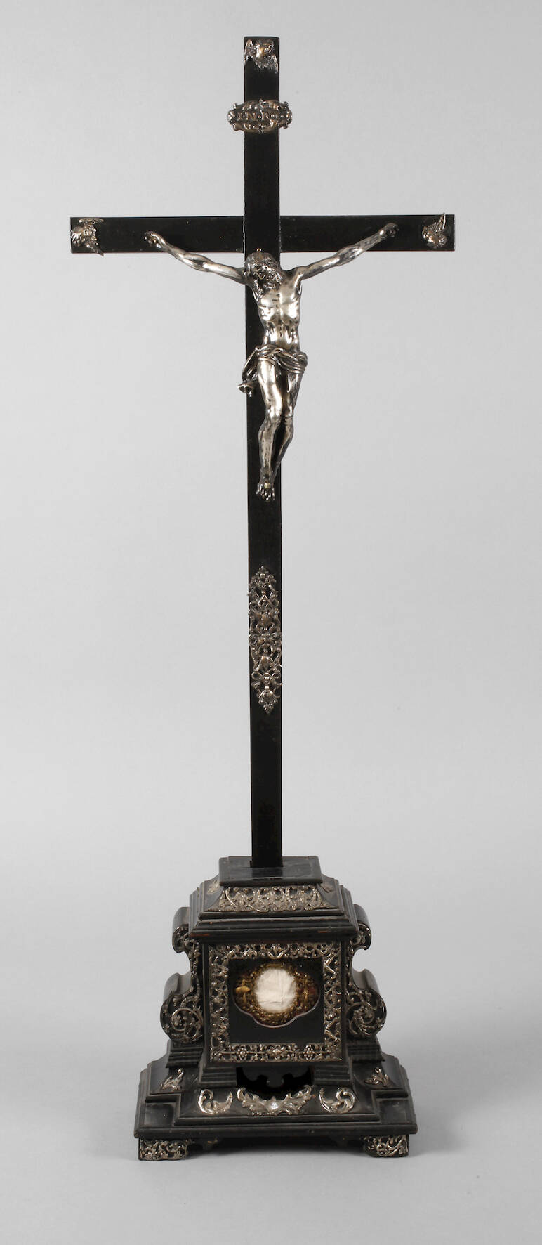 Kruzifix Historismus