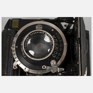 Zwei Fotoapparate Welta