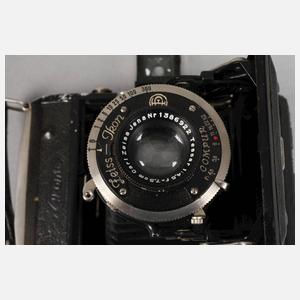 Zwei Fotoapparate Zeiss Ikon