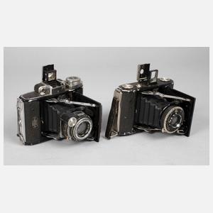 Zwei Fotoapparate Zeiss Ikon