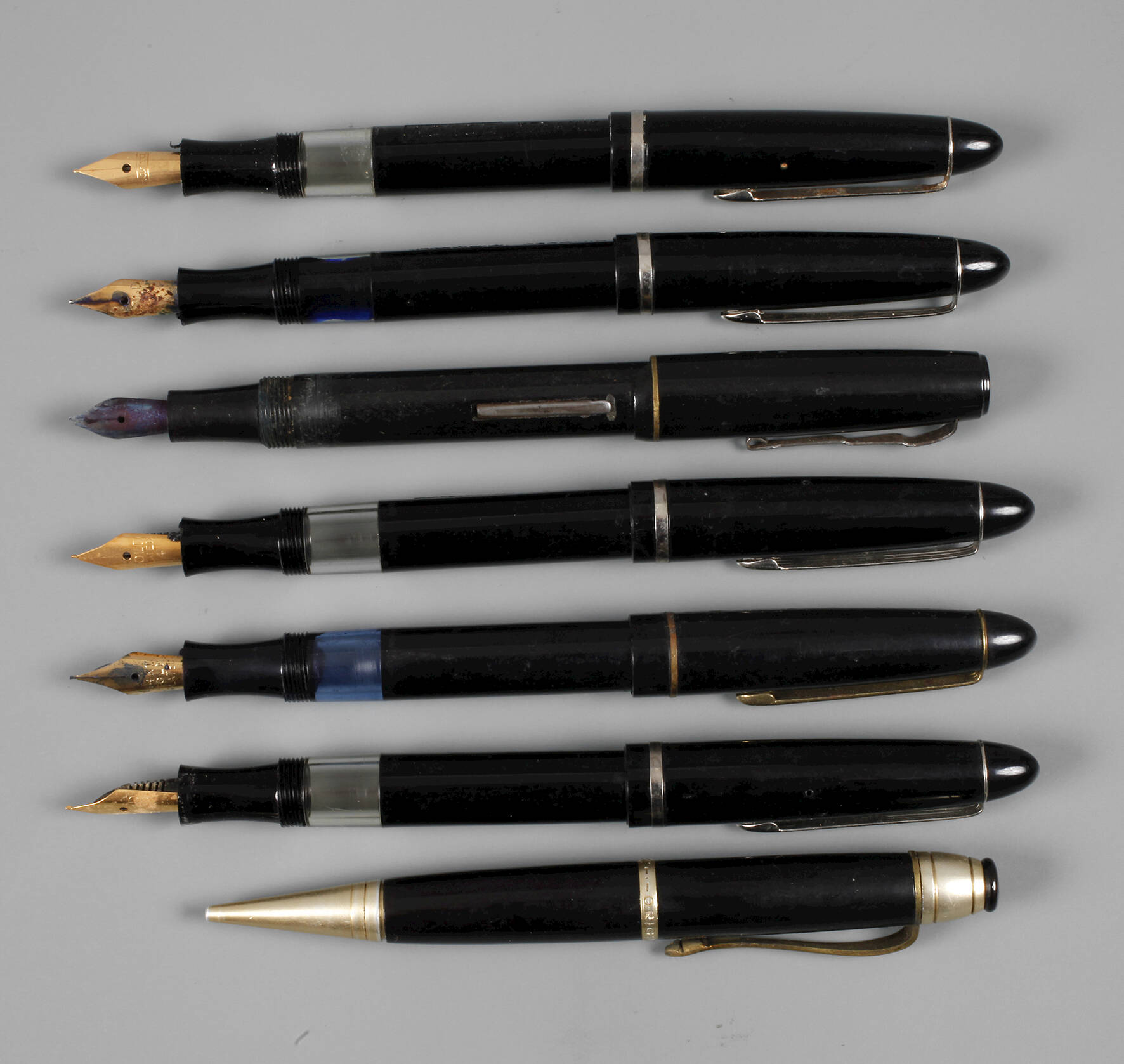 Konvolut Schreibgeräte