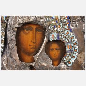 Marienikone im Oklad