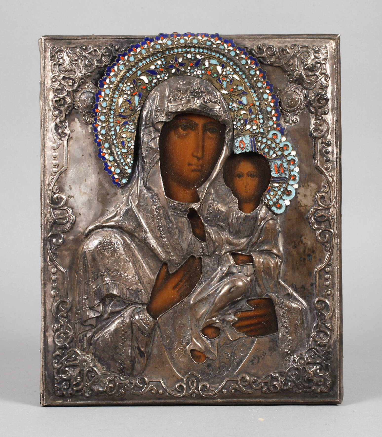 Marienikone im Oklad