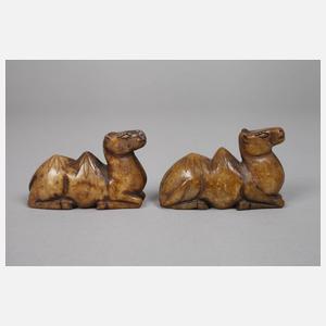 Paar figürliche Steinschnitzereien