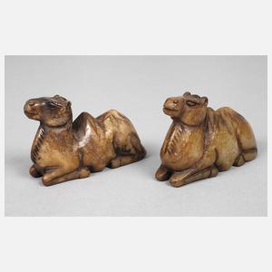 Paar figürliche Steinschnitzereien