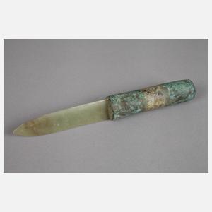 Zwei Jadeschnitzereien