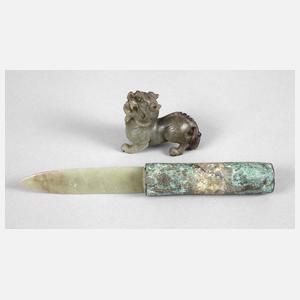 Zwei Jadeschnitzereien