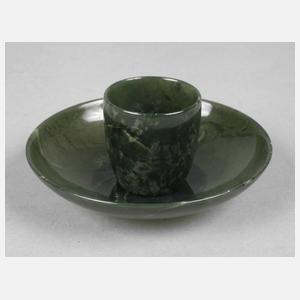 Becher und Schale Jade
