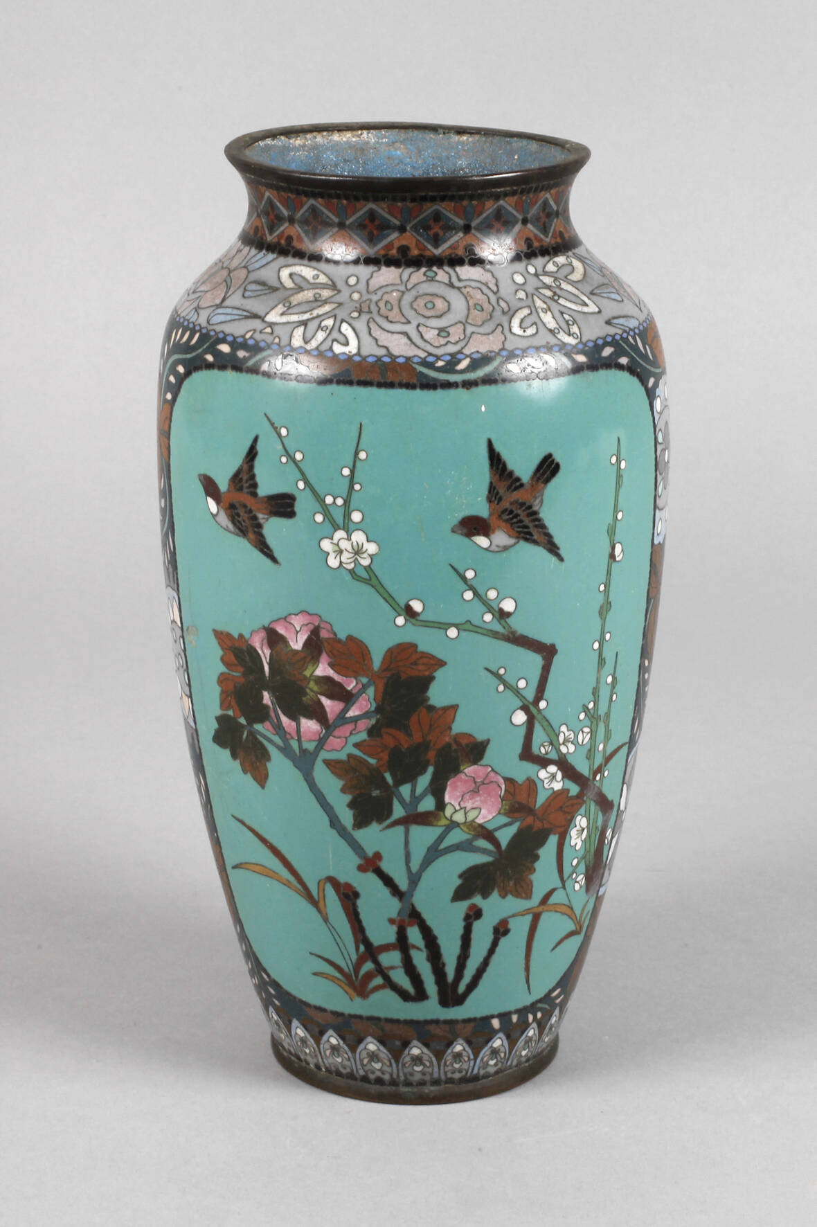Vase Cloisonné