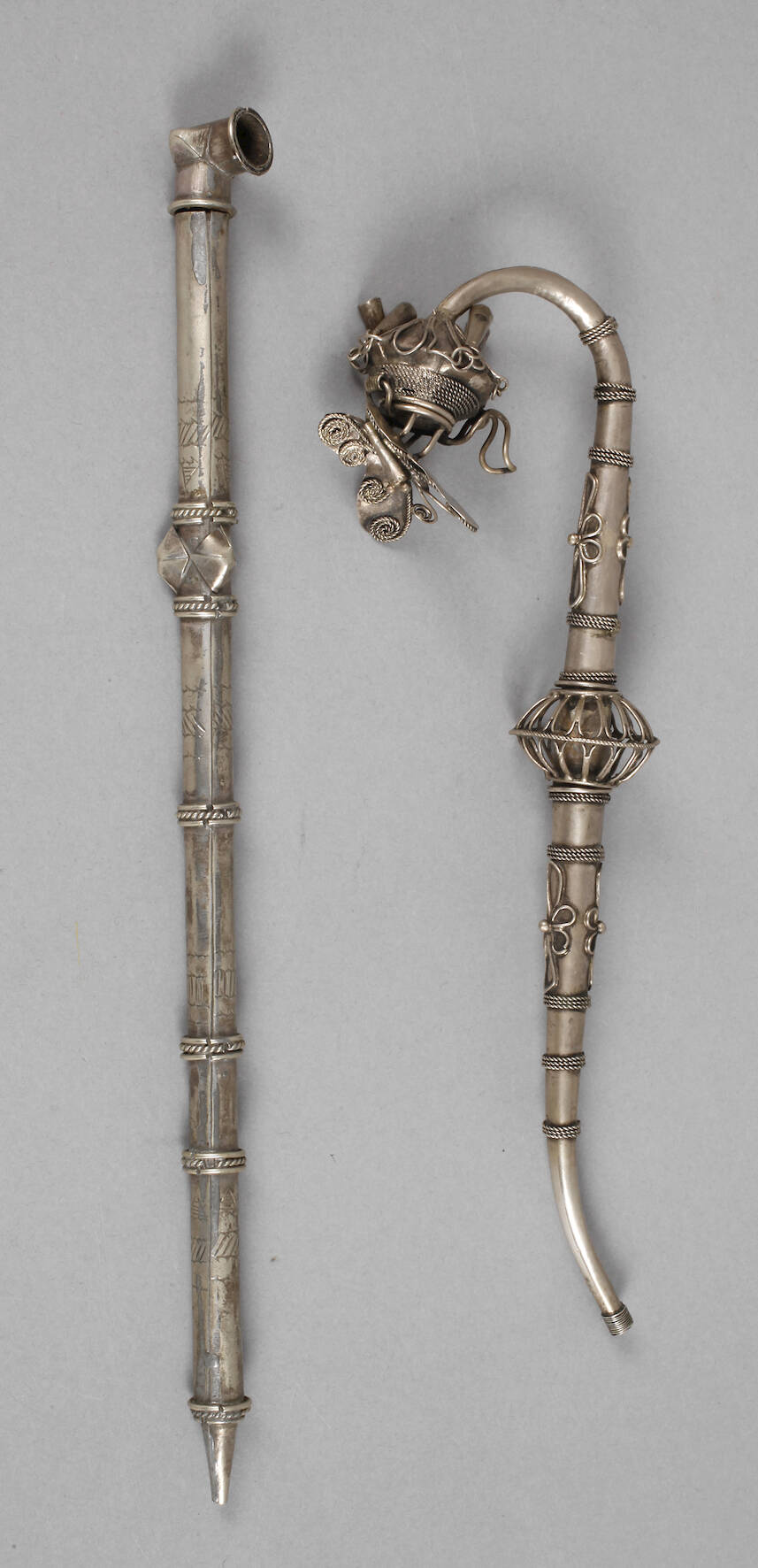 Zwei Opiumpfeifen Silber