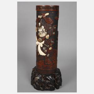 Paar große Pinselbecher