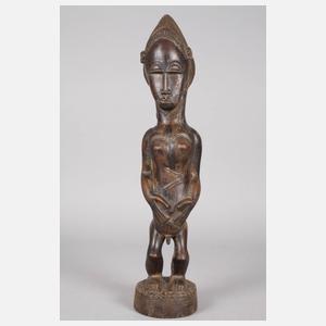 Figürliche Schnitzerei