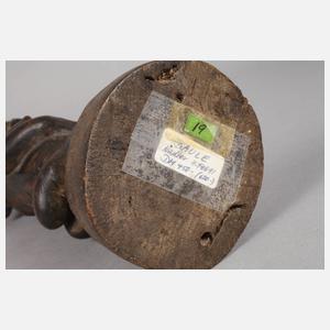 Figürliche Schnitzerei