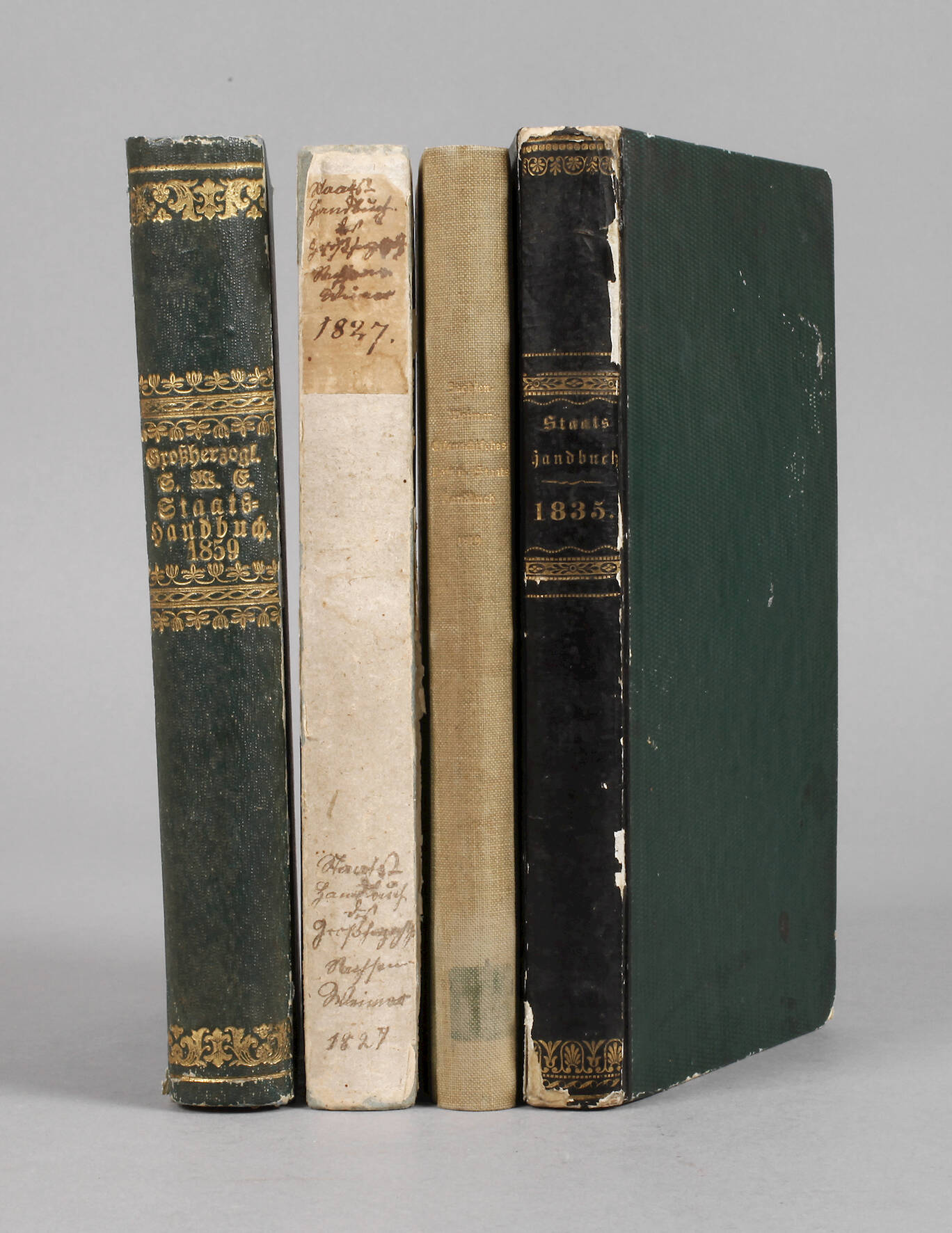 Vier Staatskalender Sachsen-Weimar-Eisenach