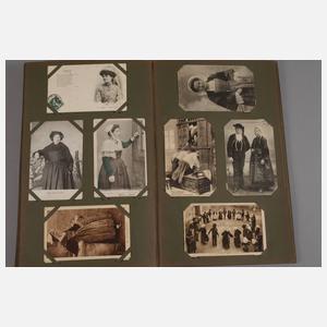 Ansichtskartenalbum Thema Trachten