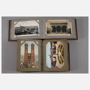 Zwei Ansichtskartenalben München