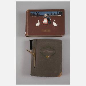 Zwei Ansichtskartenalben München