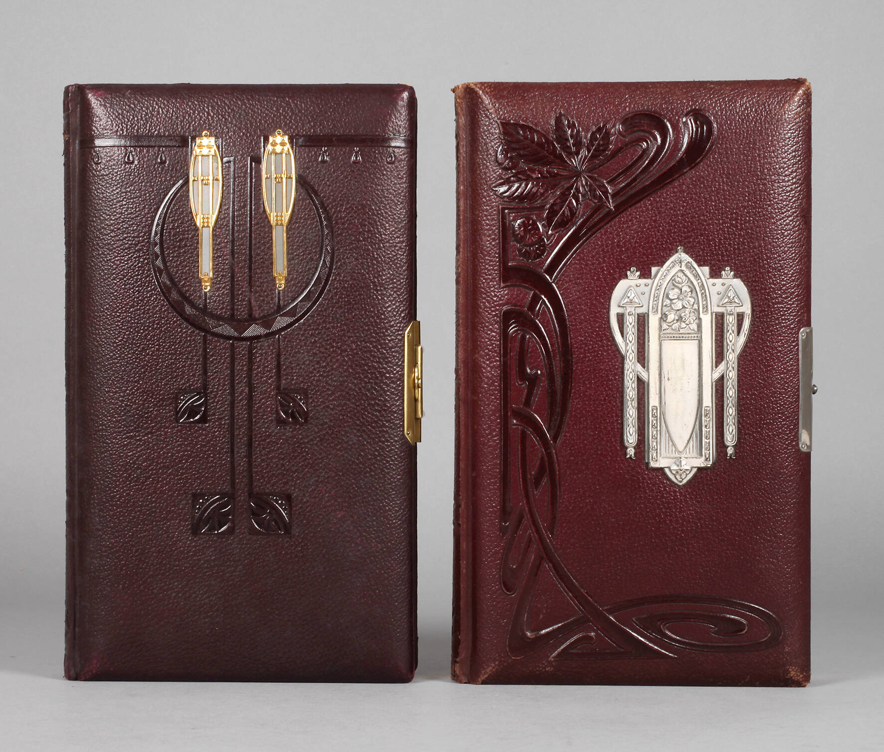 Paar dekorative Alben Carte de Visite in Jugendstilmanier