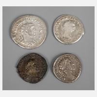 Vier römische Münzen111