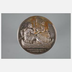 Zwei Silbermedaillen auf Industrie und Handel