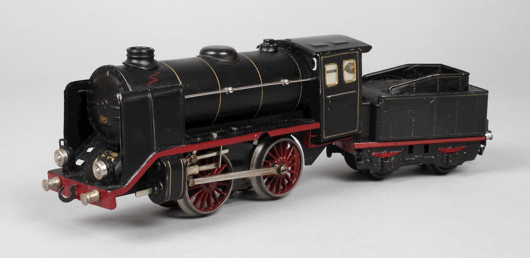 Märklin Schlepptenderlok R920